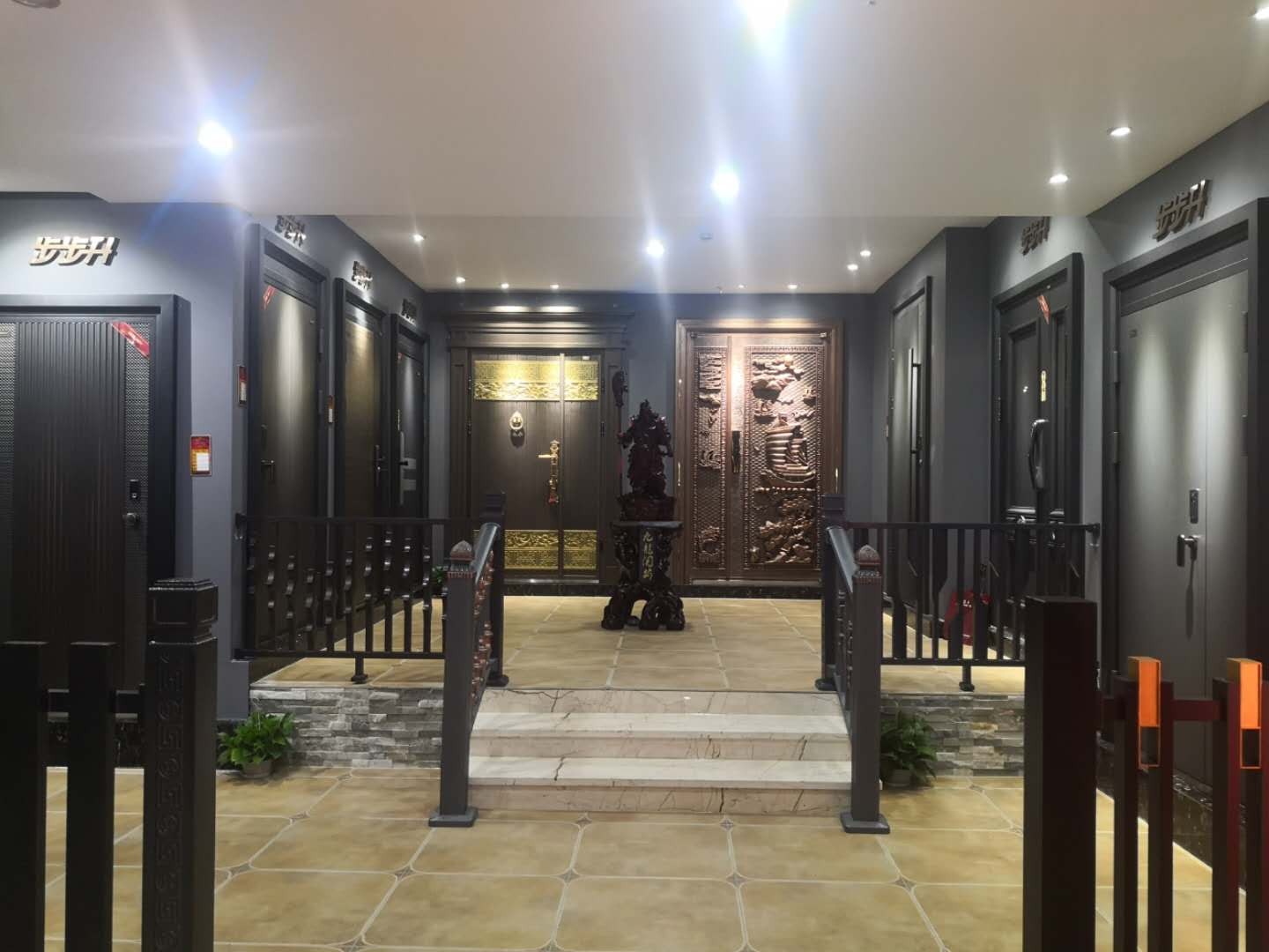 郴州市北湖区步步升门业