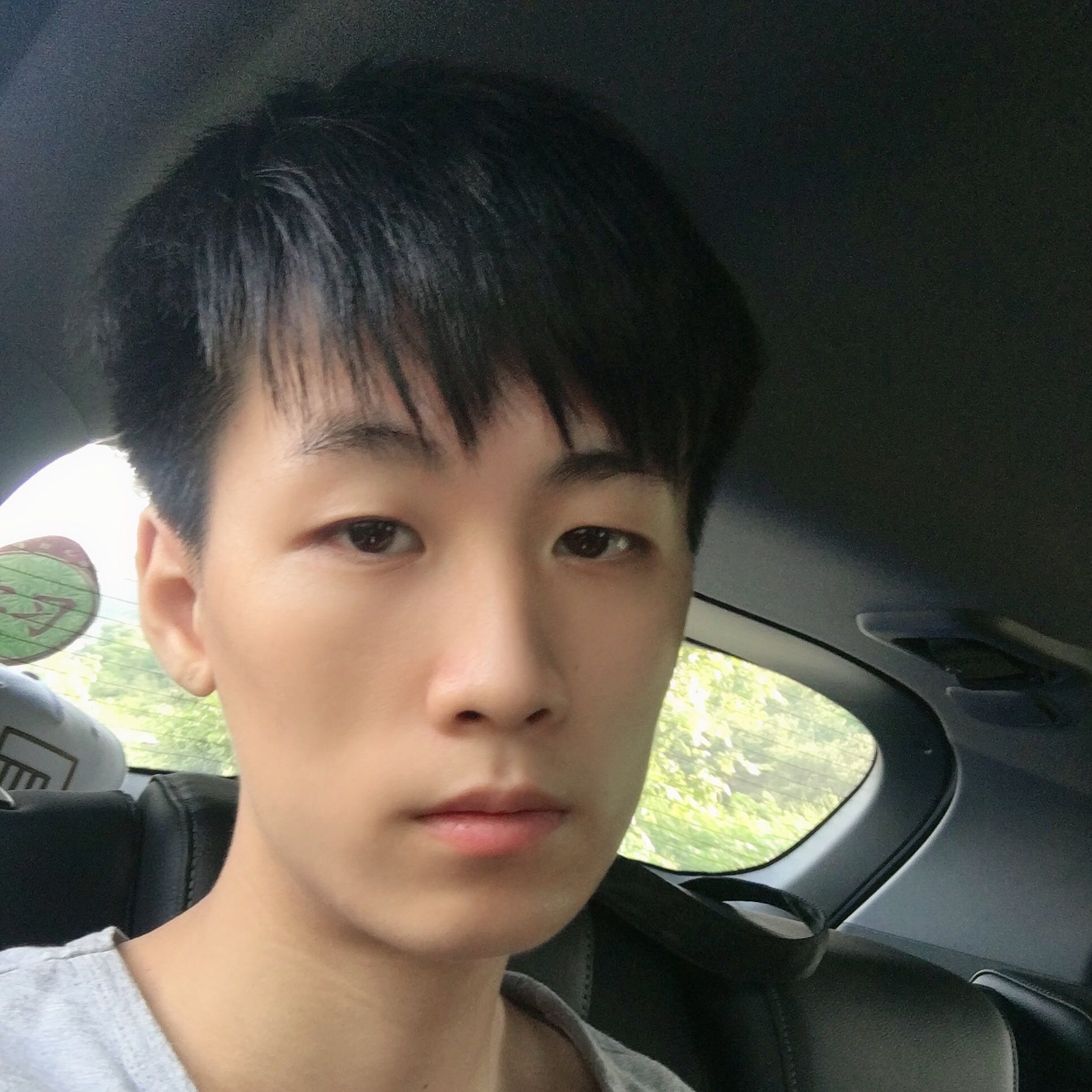 李炳的个人简历 - 郴州招聘网